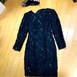 HW collections black lace and sequins cocktail 👗